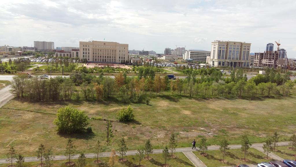 Apartment In Heart Of Astana Buitenkant foto